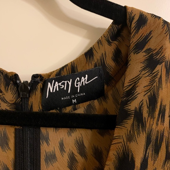 NastyGal Cheetah Print Romper - Picture 4 of 6